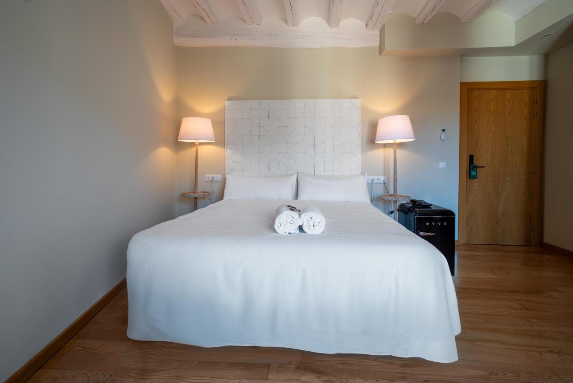 Hotel-Boutique By Gonzalo Sesma Cervera del Rio Alhama Екстер'єр фото